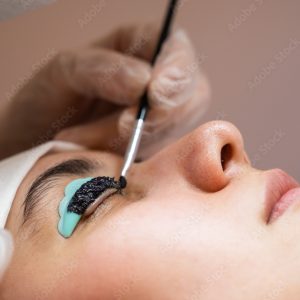 Eyelash and Brow Tinting and Shaping