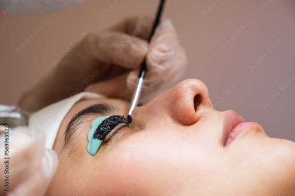 Eyelash and Brow Tinting and Shaping